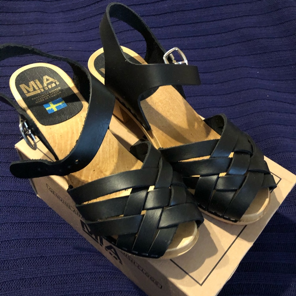 Mia Clogs